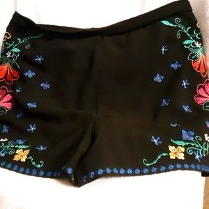 Floral exhilaration shorts large
